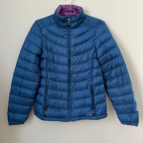 L.L. Bean Women's Blue Ultralight 850 Down Jacket Size XS Reg - Picture 1 of 16